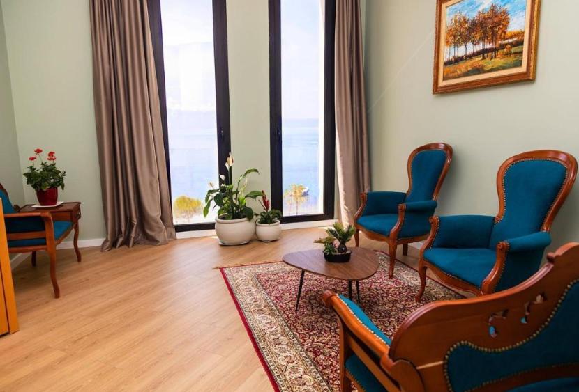 Hotel Bologna Avlonya Dış mekan fotoğraf